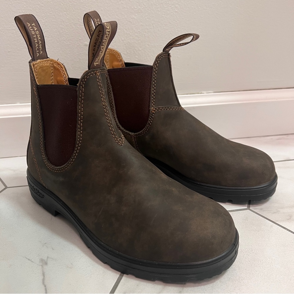 Blundstone 585 Rustic Brown Premium Leather Chelsea Boots Size 8 Womens